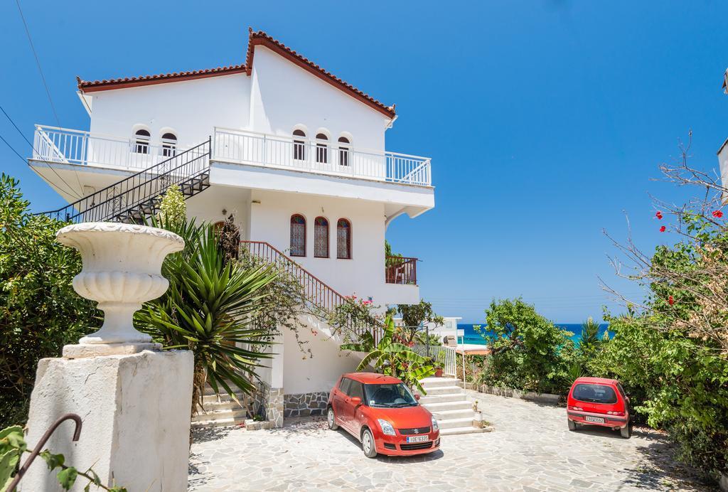 Tassos & Marios Apartments II Alykanas  Ngoại thất bức ảnh