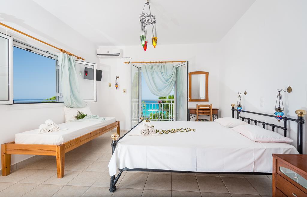 Tassos & Marios Apartments II Alykanas  Phòng bức ảnh